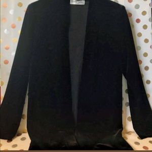 CLEARANCE ⚠️Vintage bk Velvet Evening lightJacket
